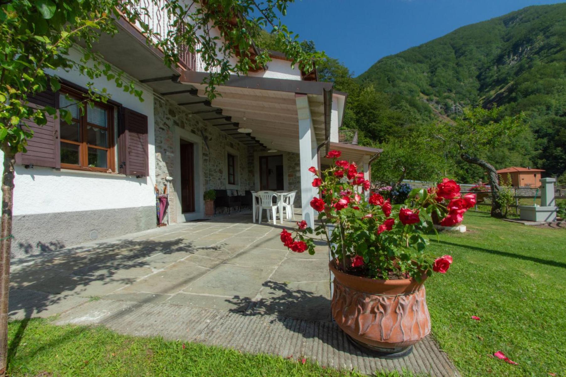 B&B La Bredia Fivizzano Kültér fotó