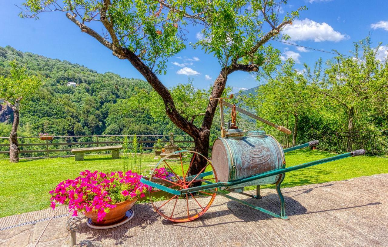 B&B La Bredia Fivizzano Kültér fotó